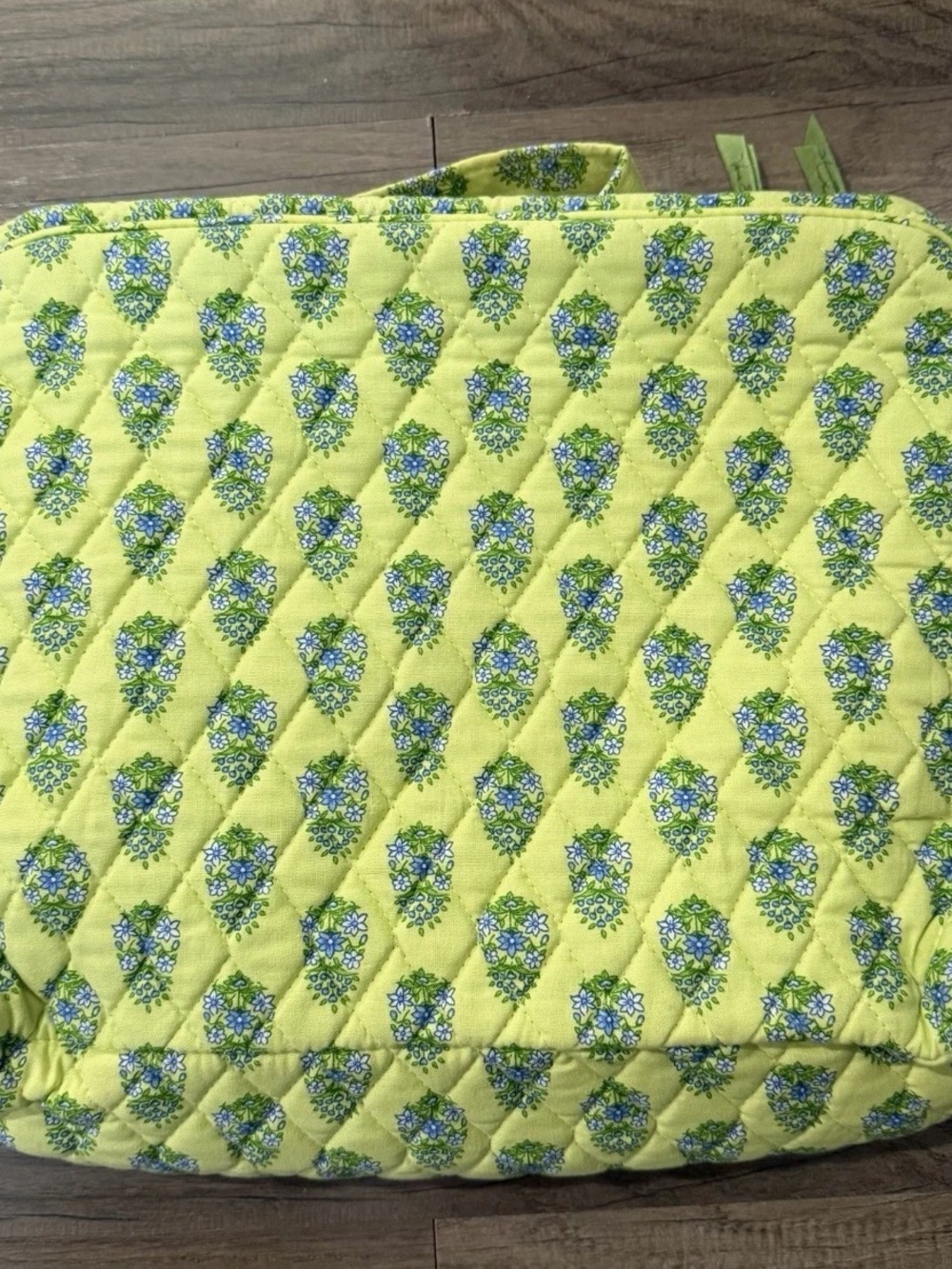 Vera Bradley Accessories Bag Quilted Lime Green Floral Travel Tote - Picture 7 of 7